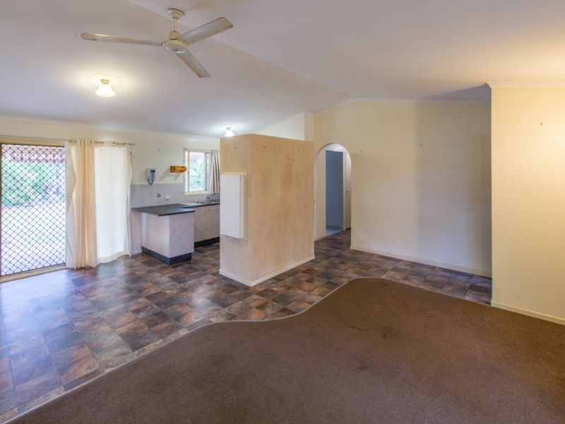 30 Gunsynd Grove, Branyan QLD 4670