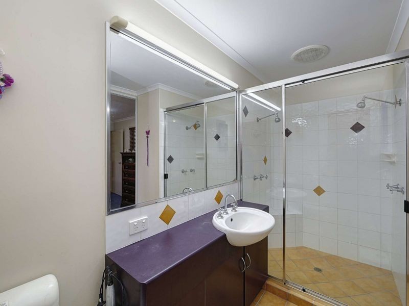 12 Andy Kemp Place, Bargara QLD 4670