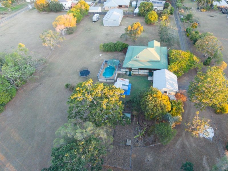 15a Lovers Walk, Thabeban QLD 4670