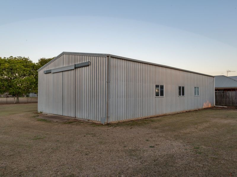 15a Lovers Walk, Thabeban QLD 4670