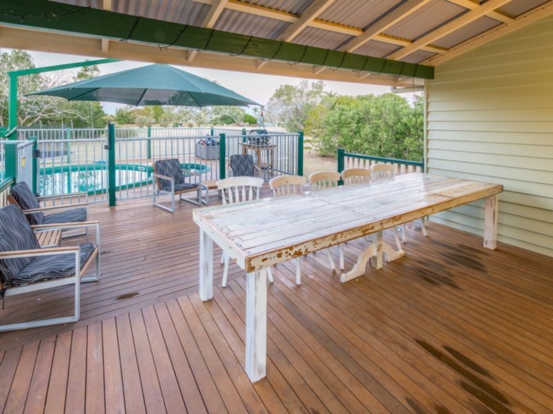 15a Lovers Walk, Thabeban QLD 4670