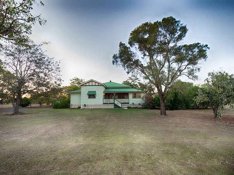 15a Lovers Walk, Thabeban QLD 4670