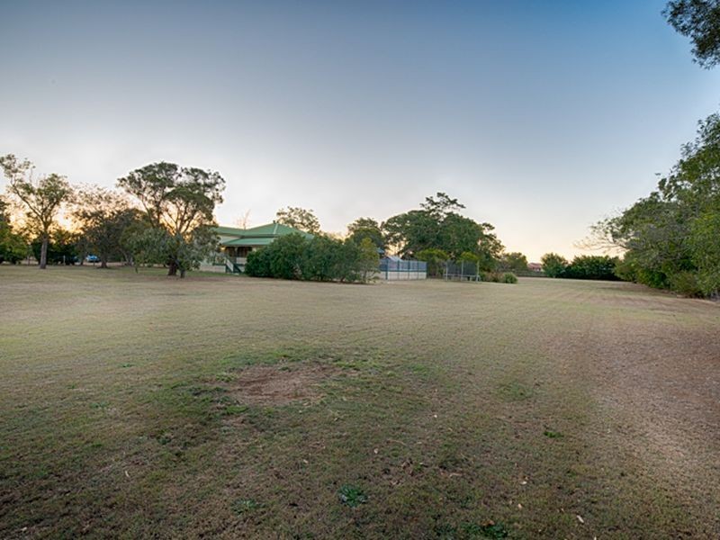 15a Lovers Walk, Thabeban QLD 4670