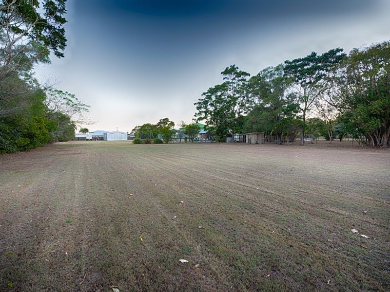 15a Lovers Walk, Thabeban QLD 4670