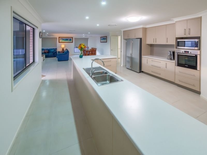 20 Coral Garden Drive, Kalkie QLD 4670