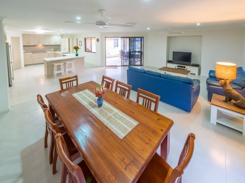 20 Coral Garden Drive, Kalkie QLD 4670