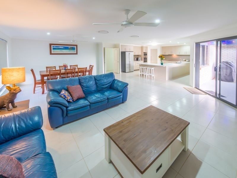 20 Coral Garden Drive, Kalkie QLD 4670