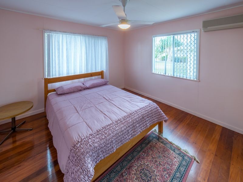 72 Welch Street, Elliott Heads QLD 4670