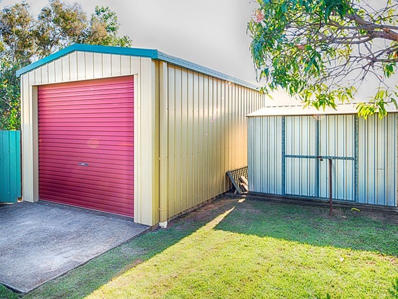 3 Chapman Street, Kalkie QLD 4670