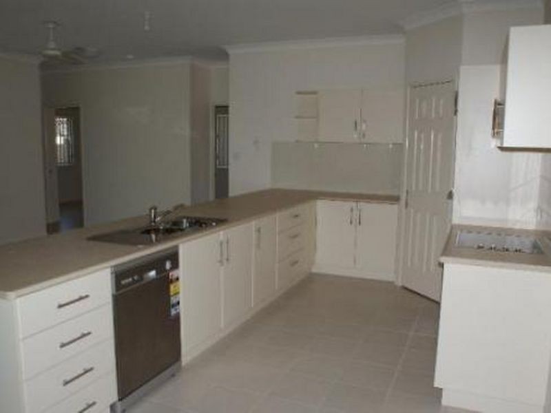 3 Bass Court, Bargara QLD 4670