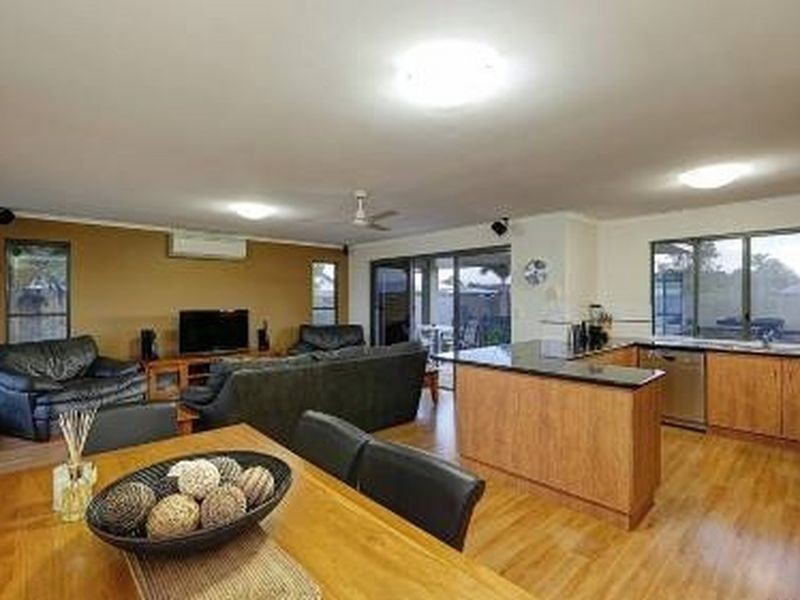 16/4 Bargara Lakes Drive, Bargara QLD 4670