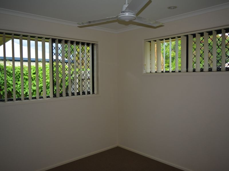 1/3 Robert Street, Bundaberg South QLD 4670