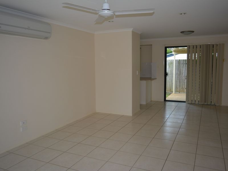 1/3 Robert Street, Bundaberg South QLD 4670