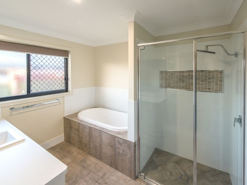 3 Sergiacomi Drive, Kalkie QLD 4670