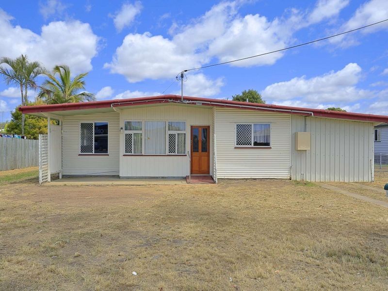 112 Elliott Heads Road, Avenell Heights QLD 4670