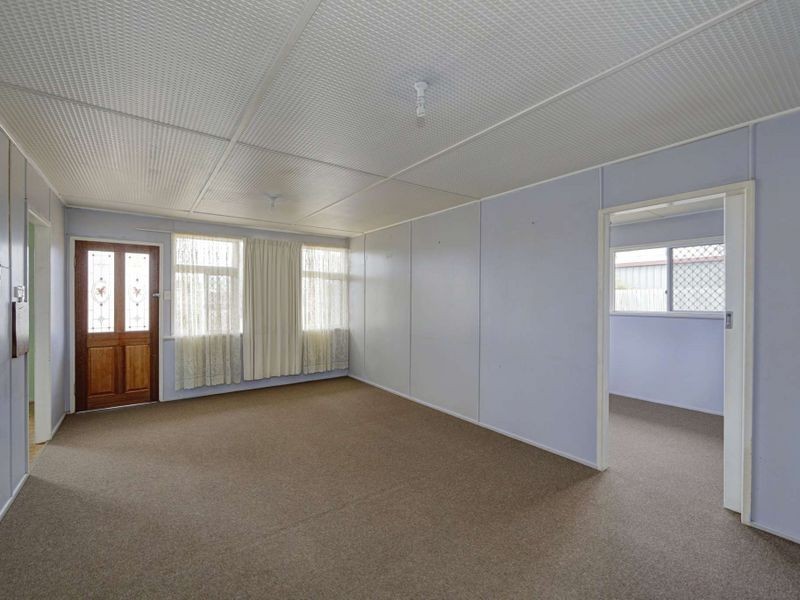 112 Elliott Heads Road, Avenell Heights QLD 4670