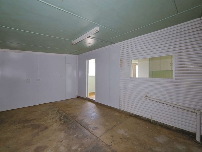 112 Elliott Heads Road, Avenell Heights QLD 4670