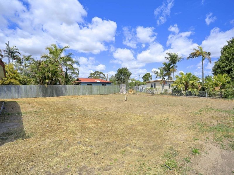 112 Elliott Heads Road, Avenell Heights QLD 4670