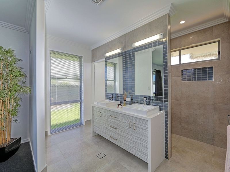 28 Palermo Avenue, Ashfield QLD 4670