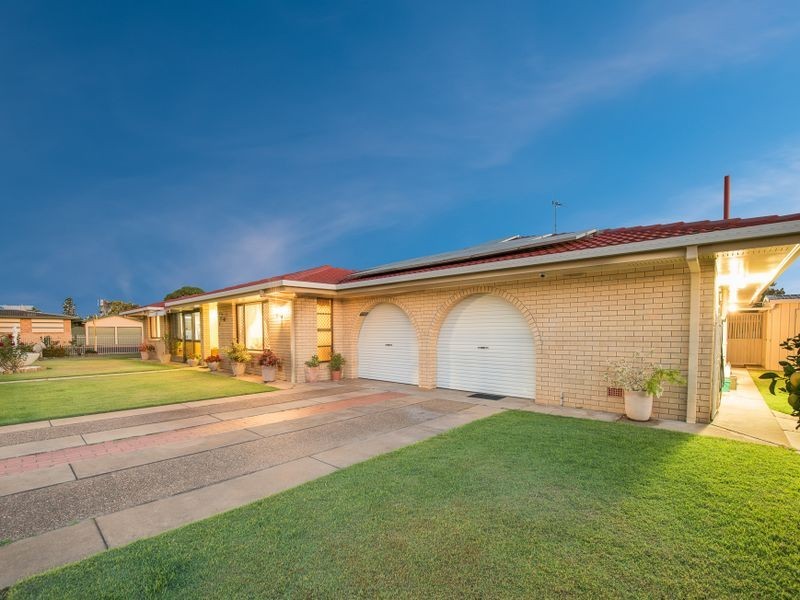 31 Montgomery Street, Svensson Heights QLD 4670