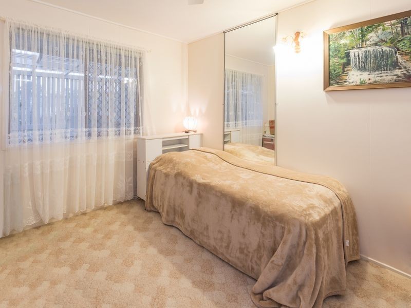 31 Montgomery Street, Svensson Heights QLD 4670