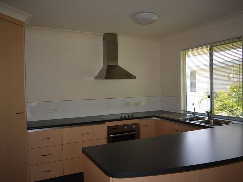 9/2 Sylvan Drive, Moore Park Beach QLD 4670