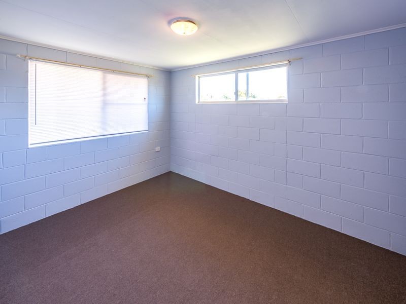 1 & 2/10 Cottell Street, Bundaberg North QLD 4670