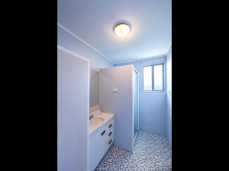 1 & 2/10 Cottell Street, Bundaberg North QLD 4670