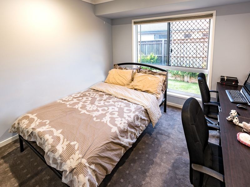 4 Dahlia Court, Kalkie QLD 4670