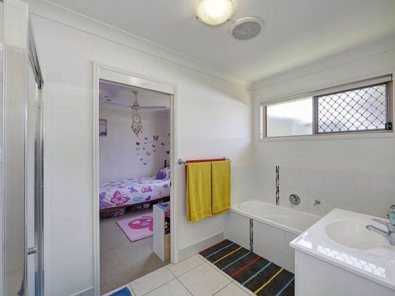 41 Breeze Drive, Bargara QLD 4670