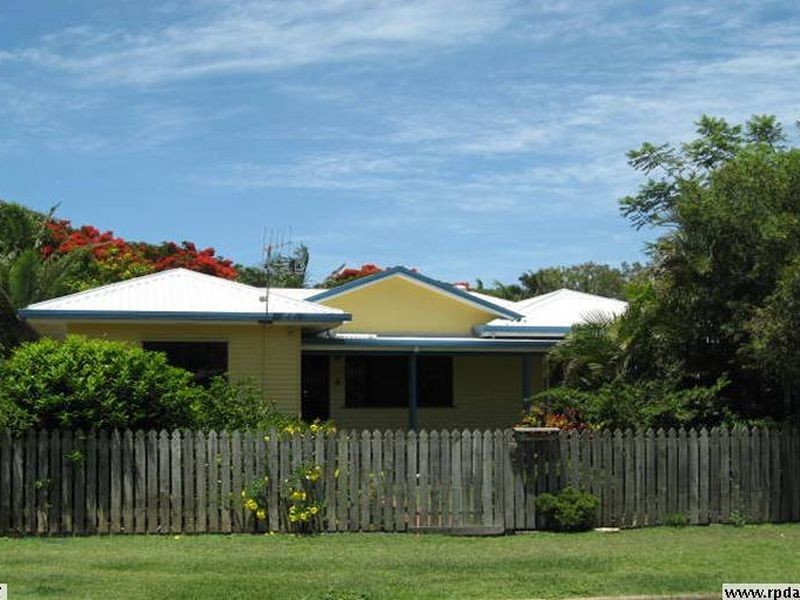 24 Holland Street, Bargara QLD 4670