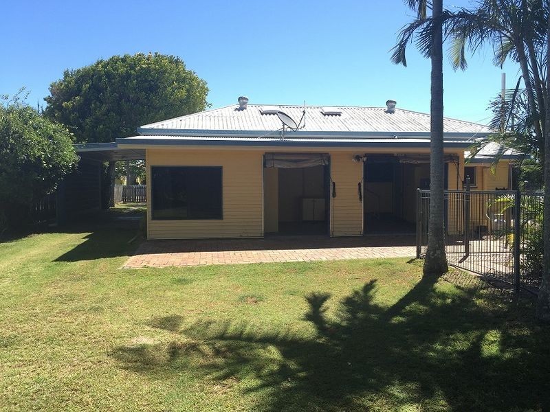 24 Holland Street, Bargara QLD 4670