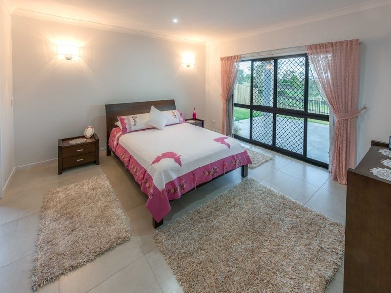 36 Sienna Boulevard, Ashfield QLD 4670
