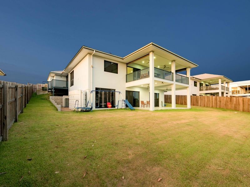 36 Sienna Boulevard, Ashfield QLD 4670