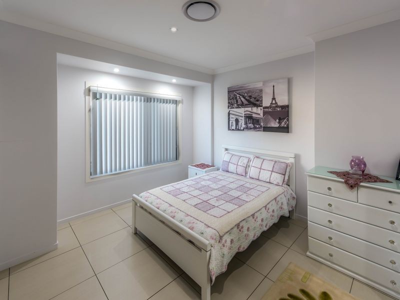 38 Sienna Boulevard, Ashfield QLD 4670