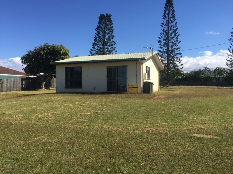 1 Camilleri, Elliott Heads QLD 4670