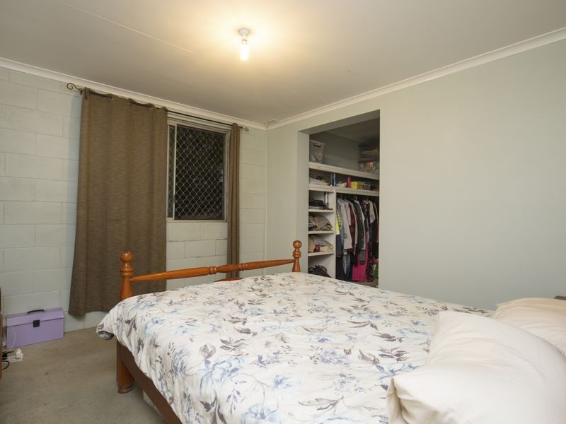 93 Honors Road, Alloway QLD 4670