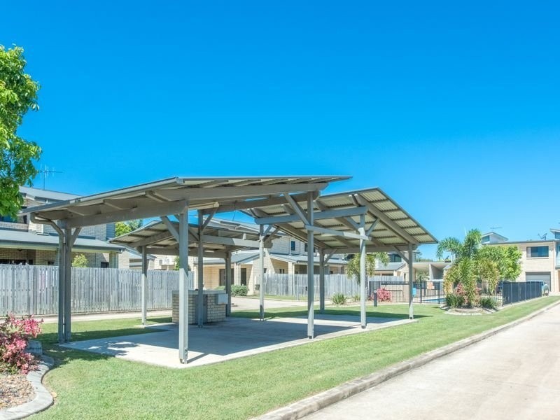 6/3 Ann Street, Bundaberg East QLD 4670