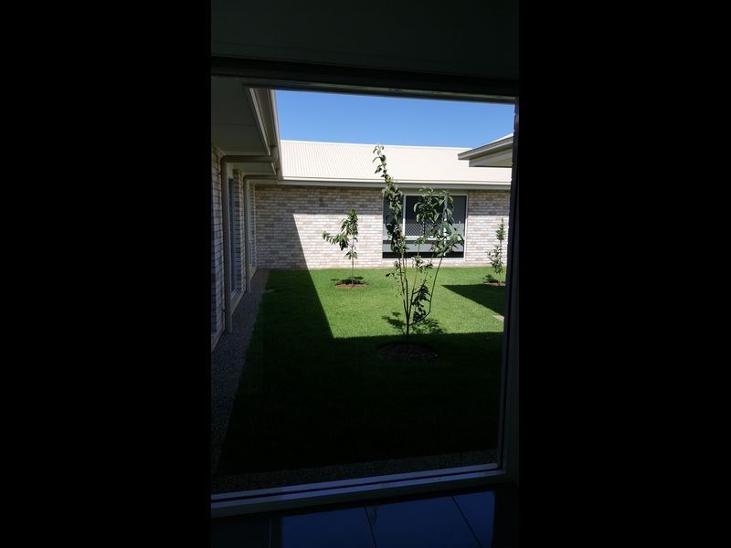 4 DAHLIA COURT, Kalkie QLD 4670