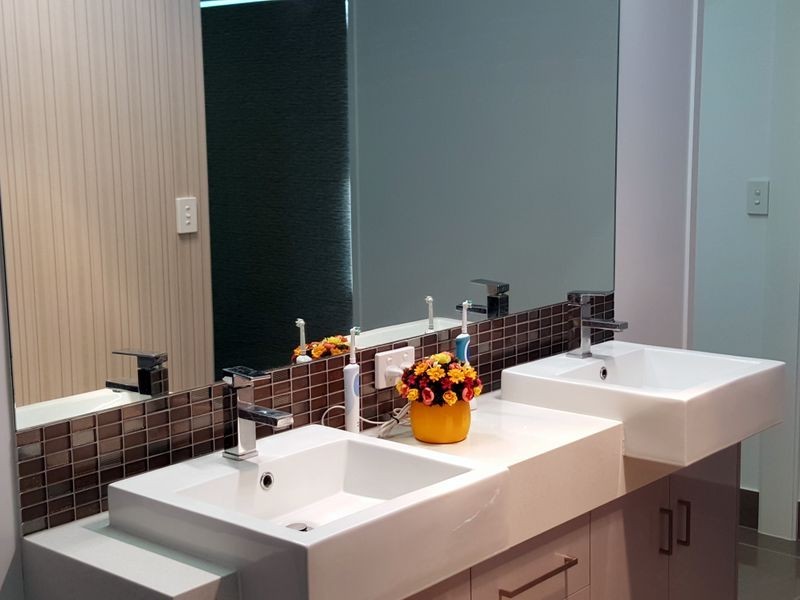 4 DAHLIA COURT, Kalkie QLD 4670