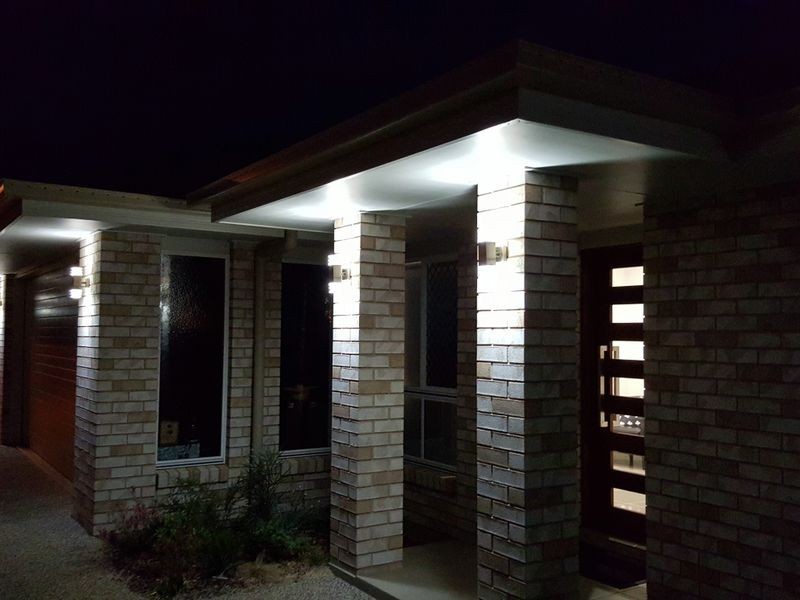 4 DAHLIA COURT, Kalkie QLD 4670