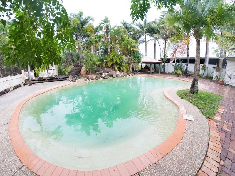 1 Douglas Road, Alloway QLD 4670