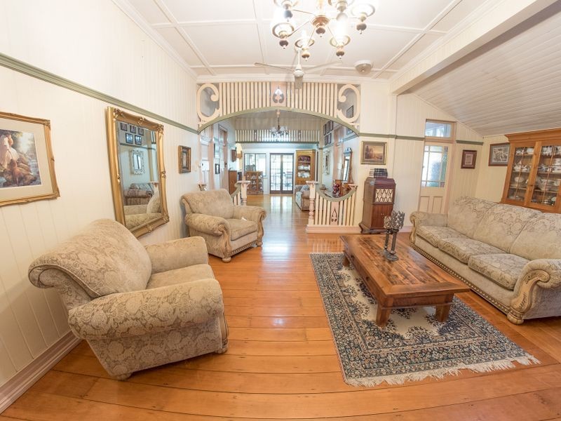 1 Douglas Road, Alloway QLD 4670