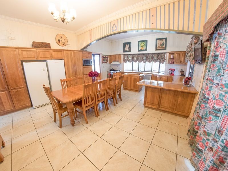 1 Douglas Road, Alloway QLD 4670