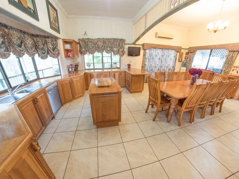 1 Douglas Road, Alloway QLD 4670