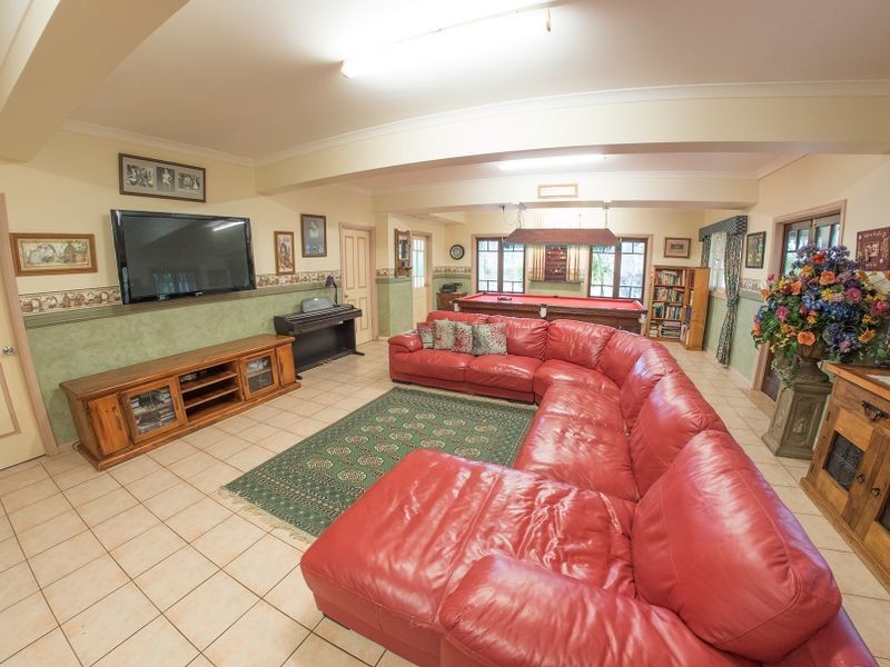 1 Douglas Road, Alloway QLD 4670