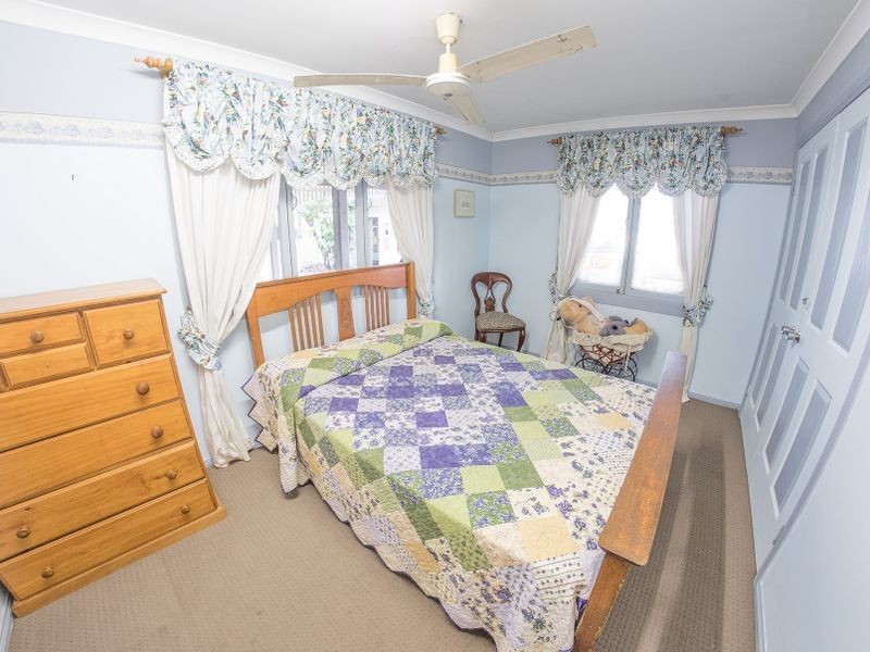 1 Douglas Road, Alloway QLD 4670