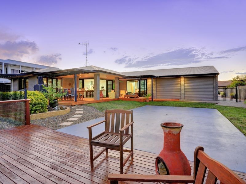 71 Fairway Drive, Bargara QLD 4670