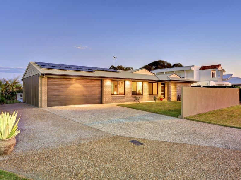 71 Fairway Drive, Bargara QLD 4670