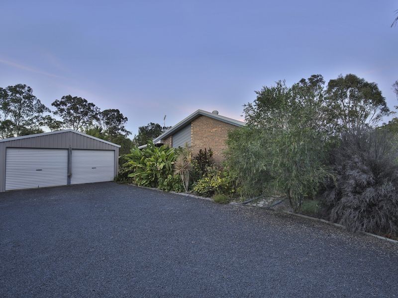 2 Park Estate Drive, Branyan QLD 4670